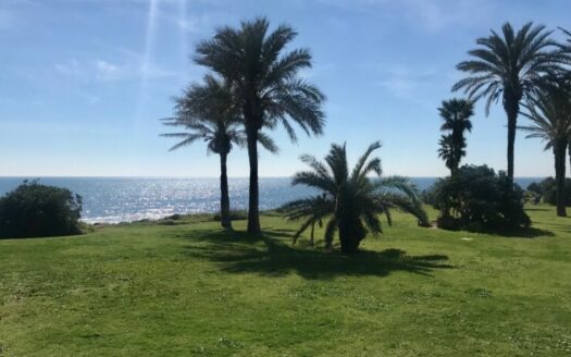 2nd line Villa on 700sqm plot, Torrevieja