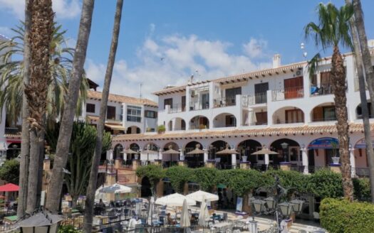 SOLD Reformed Two bedroom South facing apartment in the Villamartin Plaza, Stunning